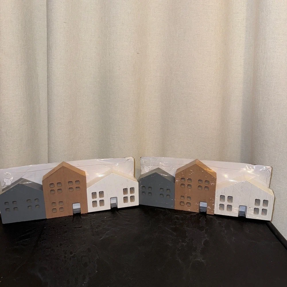 Wood homes NWT